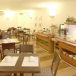 ヴェルラン 3* パリ