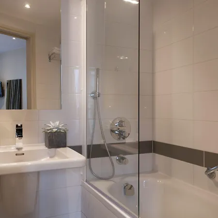 Verlain Hotel 3*